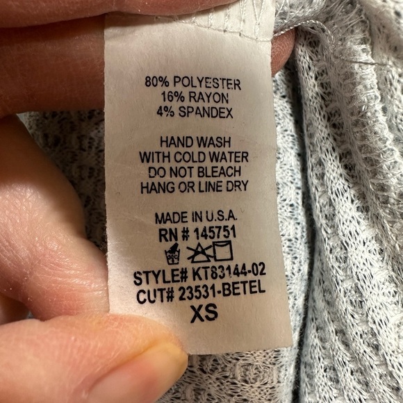 Altar’d State Relaxed Fit Babydoll Lightweight Sweater Blouse Oversized, Sz XS‎ - Picture 3 of 4